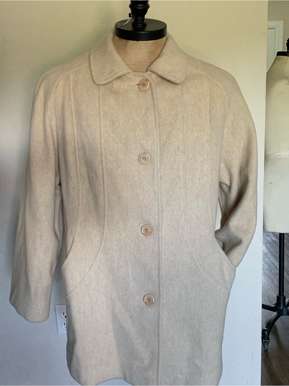 Vintage Herman Kay Wool Blend Coat Beige/Oatmeal Women’s Sz 8 USA Made Neutral